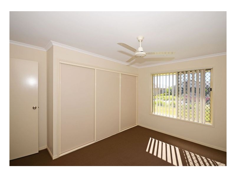 7 Alison Drive, Torquay QLD 4655