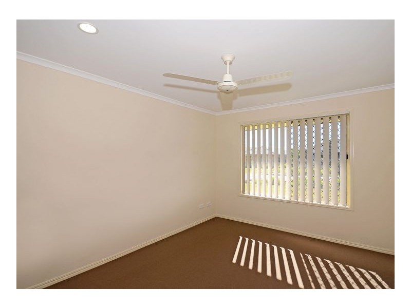 7 Alison Drive, Torquay QLD 4655