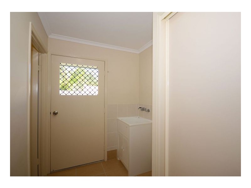 7 Alison Drive, Torquay QLD 4655