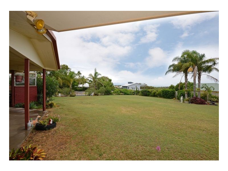 34 Waterview Drive, Dundowran Beach QLD 4655