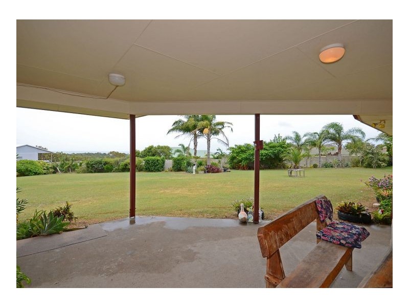 34 Waterview Drive, Dundowran Beach QLD 4655