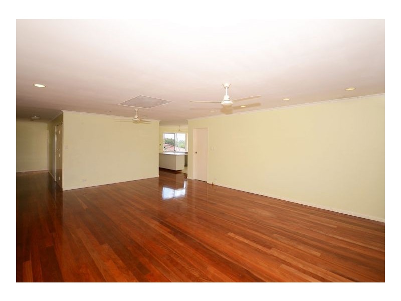 31 Royal Drive, Kawungan QLD 4655