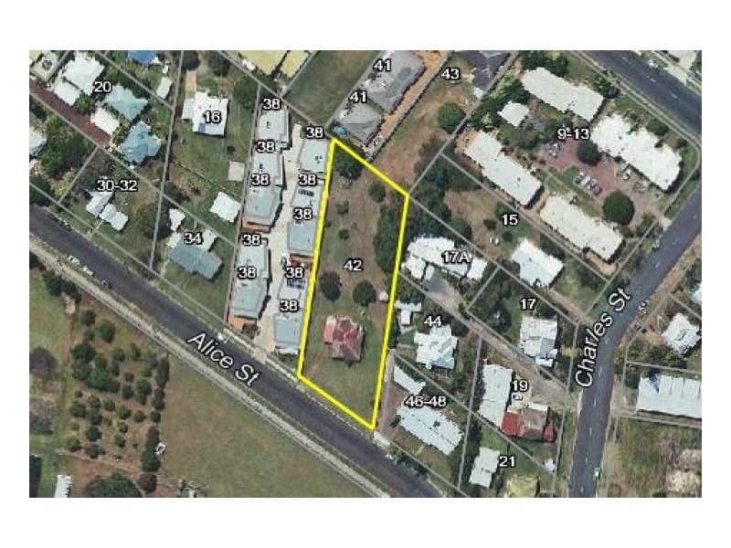42 Alice Street, Pialba QLD 4655