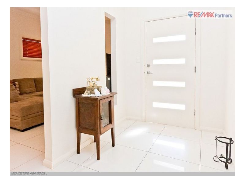 4/243 Torquay Tce, Torquay QLD 4655