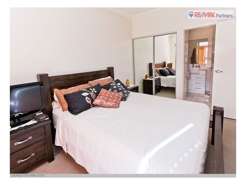 4/243 Torquay Tce, Torquay QLD 4655