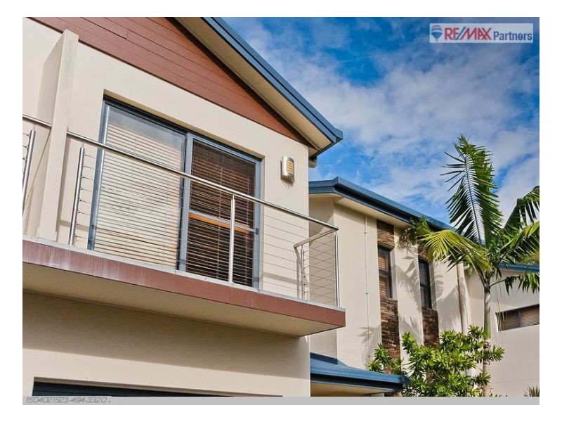 4/243 Torquay Tce, Torquay QLD 4655