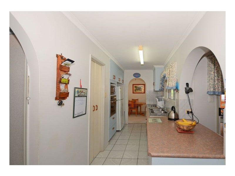45 Honeysuckle Ave, Kawungan QLD 4655