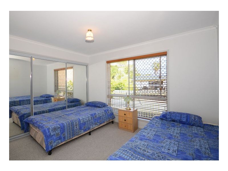 45 Honeysuckle Ave, Kawungan QLD 4655