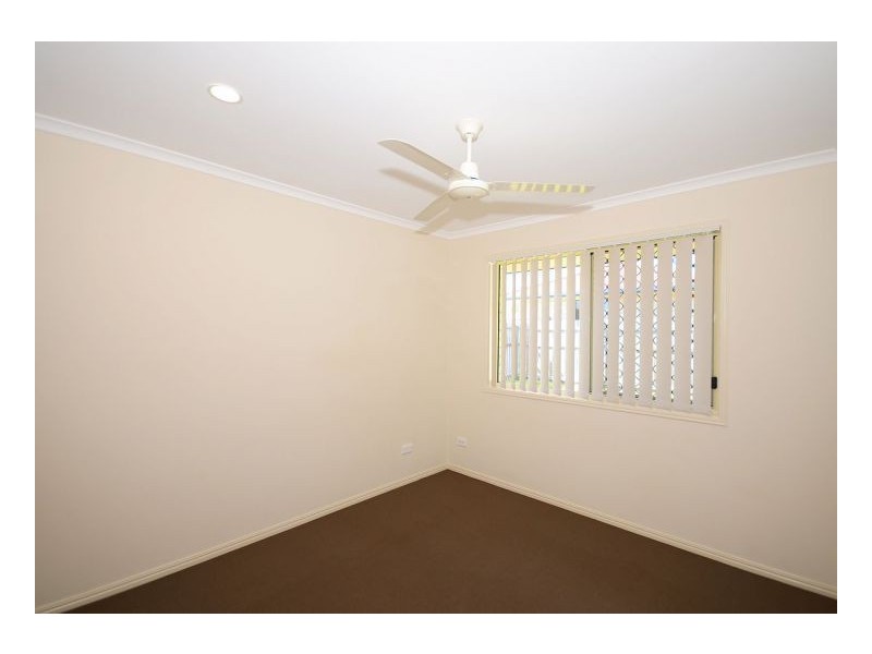 7 Alison Drive, Torquay QLD 4655