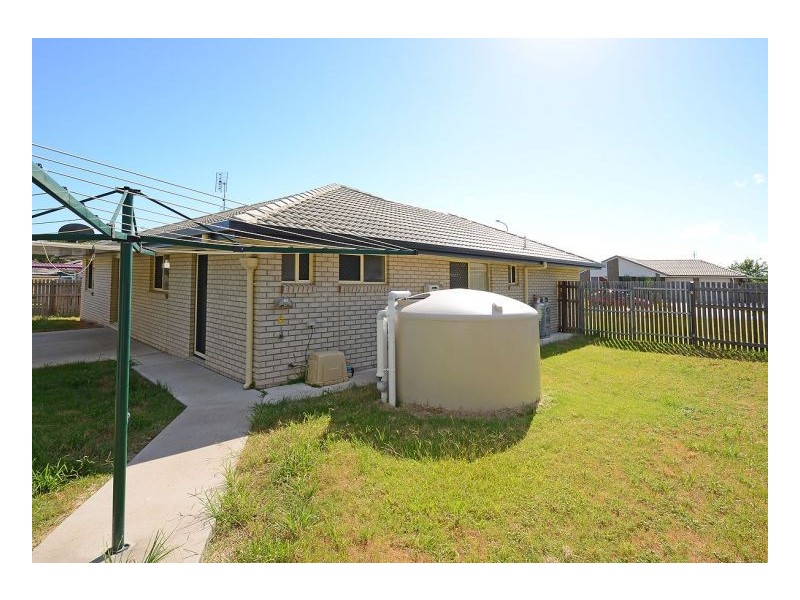 7 Alison Drive, Torquay QLD 4655