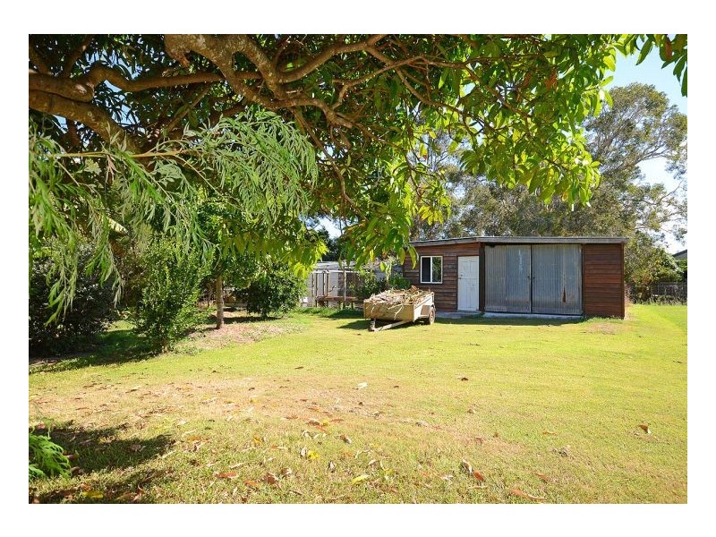 308 Torquay Tce, Torquay QLD 4655