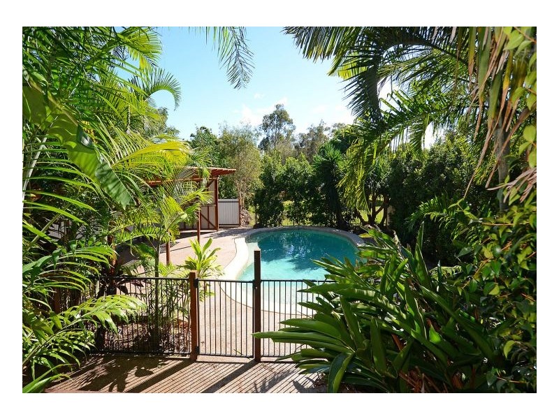 308 Torquay Tce, Torquay QLD 4655