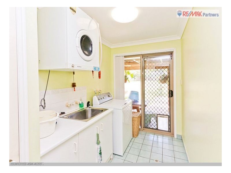 34 Stormy Rise, River Heads QLD 4655