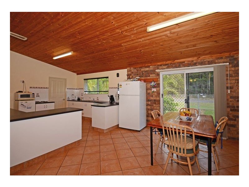 2 Sandrabarbara  Drive, Booral QLD 4655