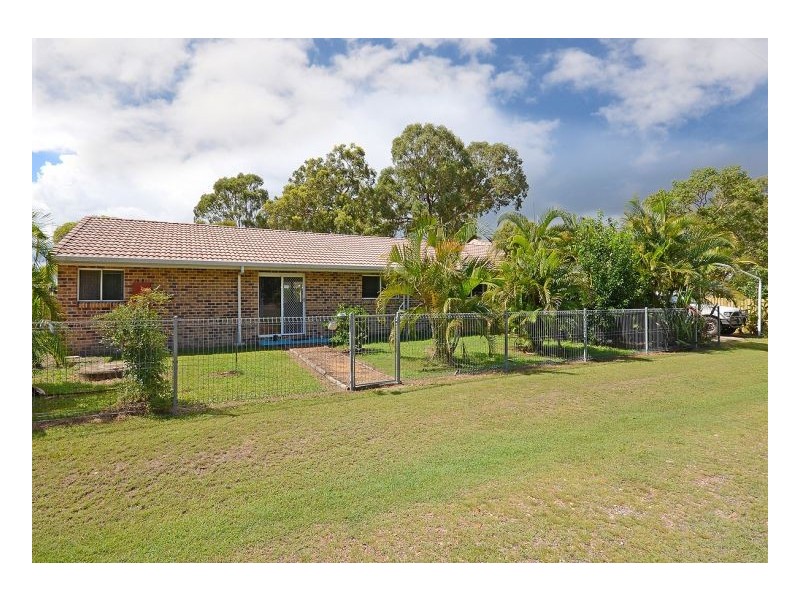 2 Sandrabarbara  Drive, Booral QLD 4655