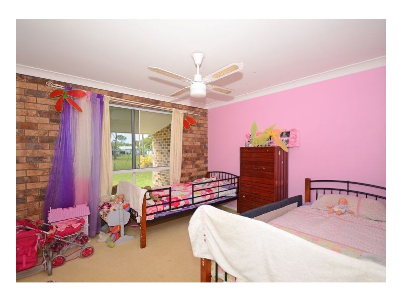 2 Sandrabarbara  Drive, Booral QLD 4655