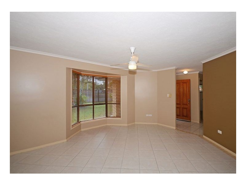 20 Ross Street, Burrum Heads QLD 4659