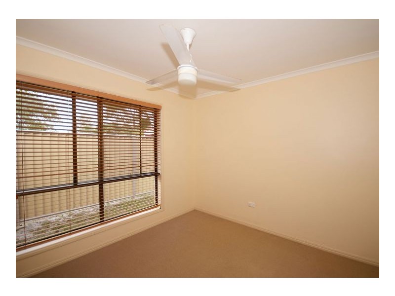 20 Ross Street, Burrum Heads QLD 4659
