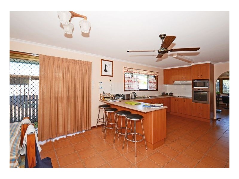 87 Spence Street, Point Vernon QLD 4655