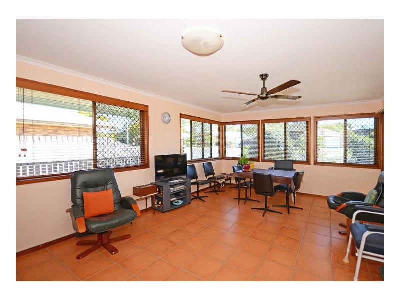 87 Spence Street, Point Vernon QLD 4655