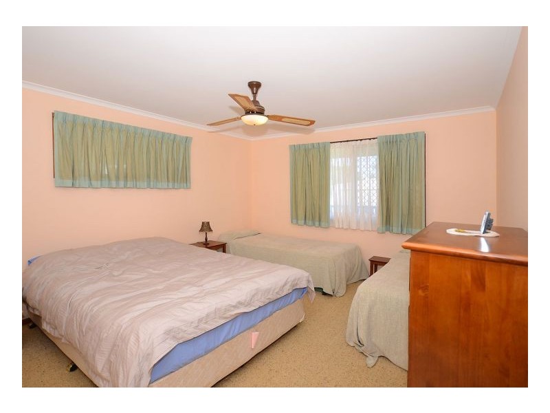 87 Spence Street, Point Vernon QLD 4655