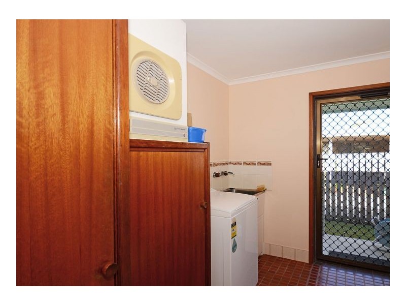 87 Spence Street, Point Vernon QLD 4655