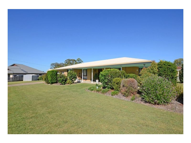 87 Spence Street, Point Vernon QLD 4655