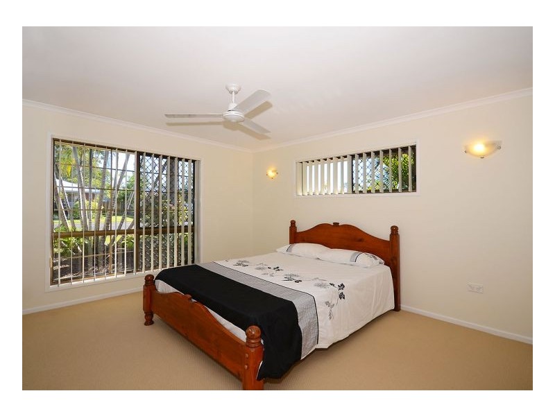 59 Honeysuckle Ave, Kawungan QLD 4655