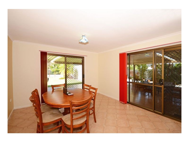 59 Honeysuckle Ave, Kawungan QLD 4655