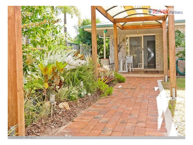 47 Hibiscus Street, Urangan QLD 4655
