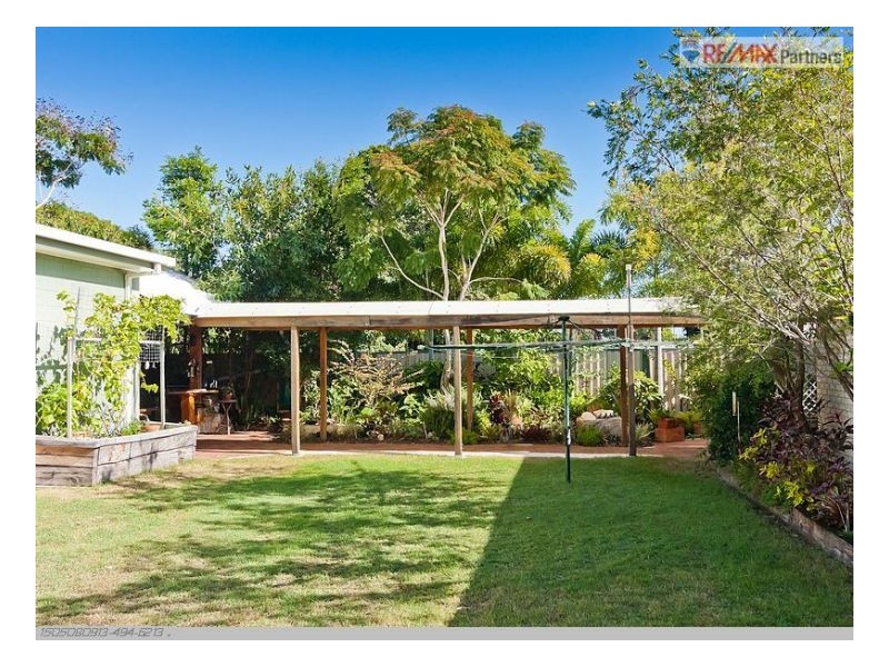47 Hibiscus Street, Urangan QLD 4655
