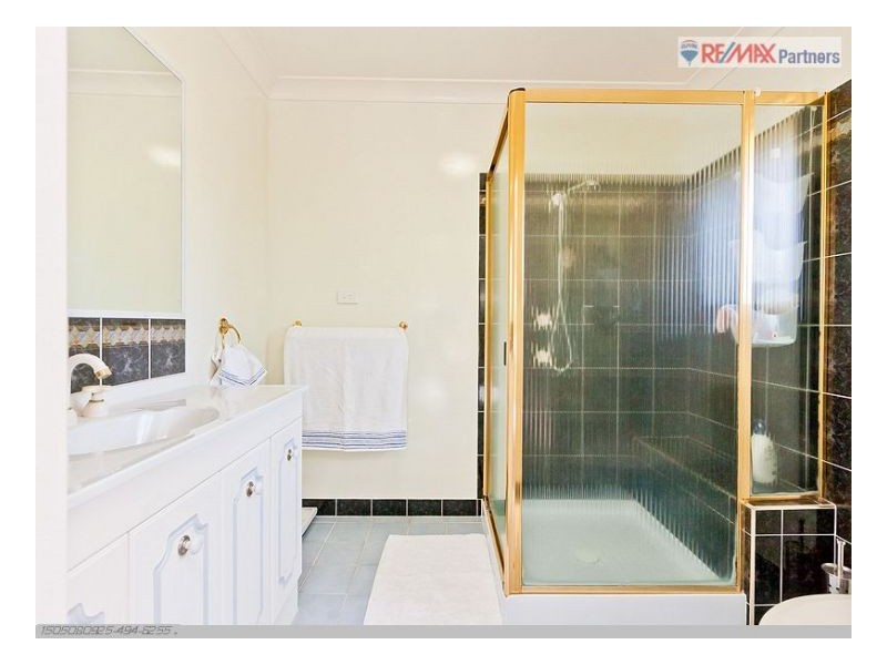47 Hibiscus Street, Urangan QLD 4655
