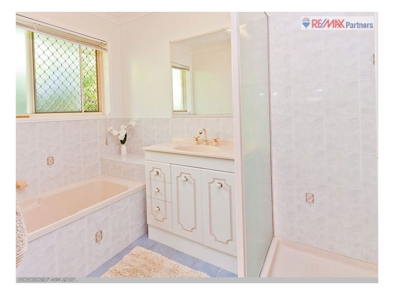 47 Hibiscus Street, Urangan QLD 4655