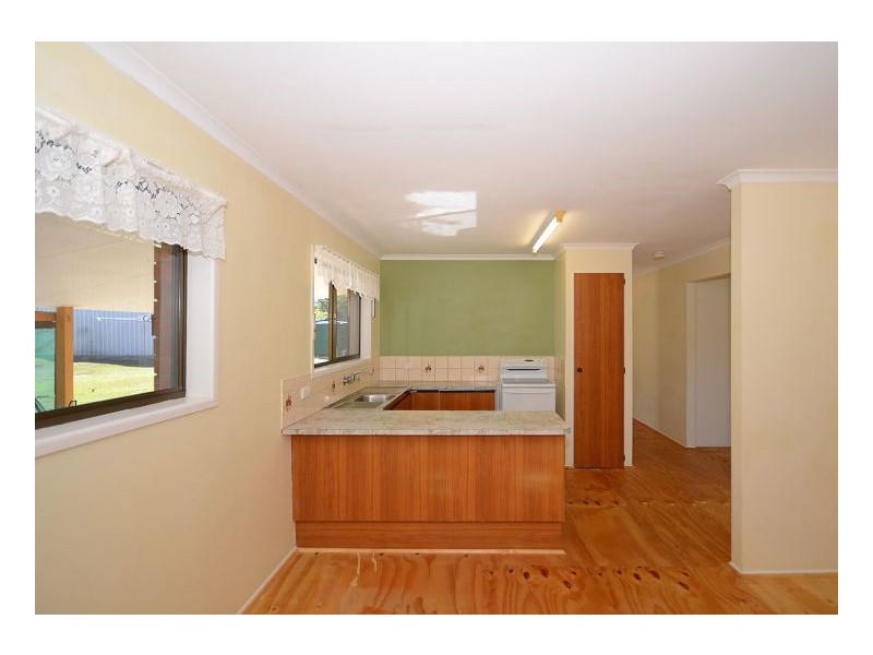 27 Bingham Road, Booral QLD 4655