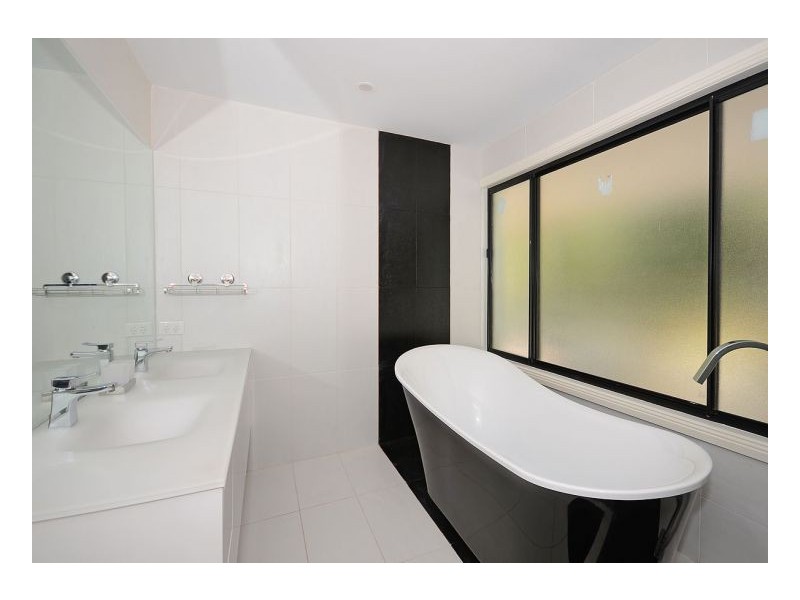 19 McGregor Cl, Craignish QLD 4655