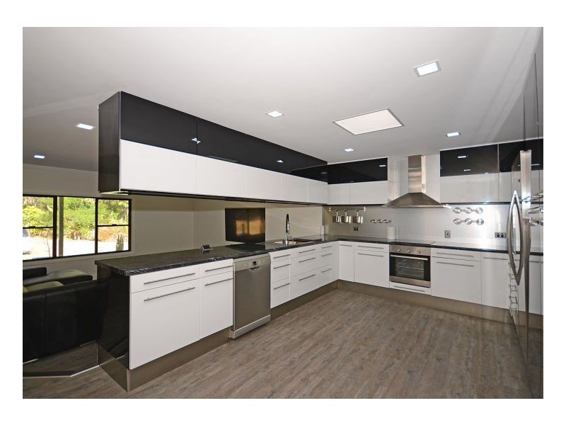 19 McGregor Cl, Craignish QLD 4655