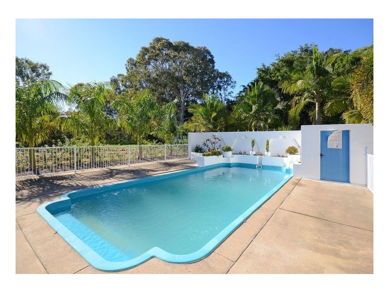 19 McGregor Cl, Craignish QLD 4655