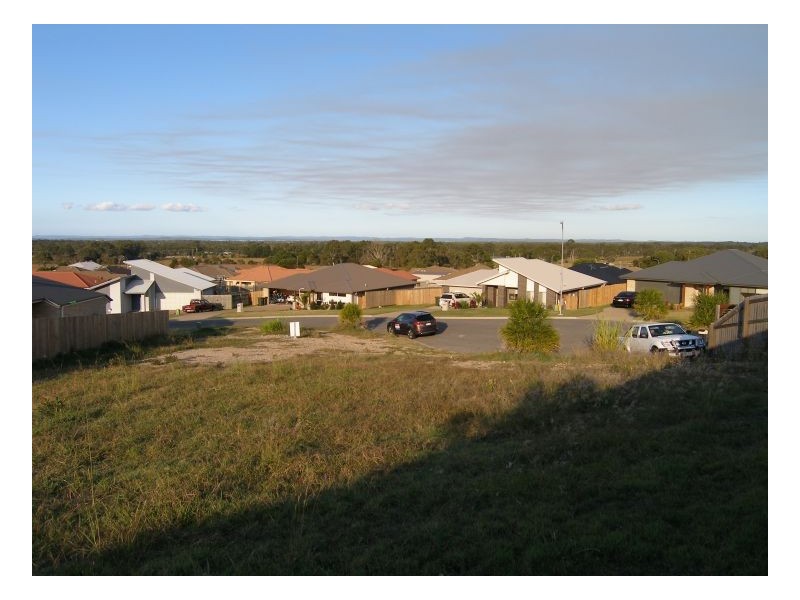 5 Parame Court, Nikenbah QLD 4655