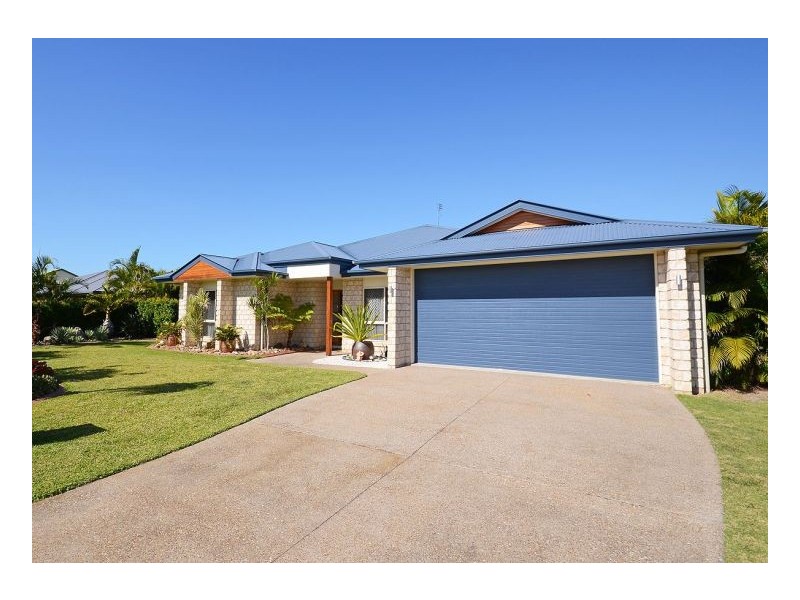 25 Rosedale Drive, Wondunna QLD 4655