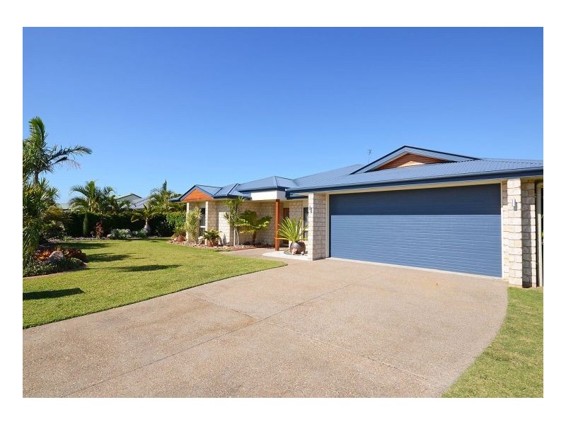 25 Rosedale Drive, Wondunna QLD 4655