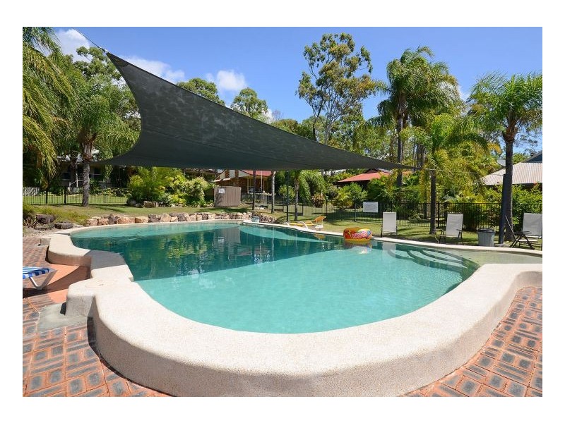 25/415-417 Boat Harbour Drive, Torquay QLD 4655