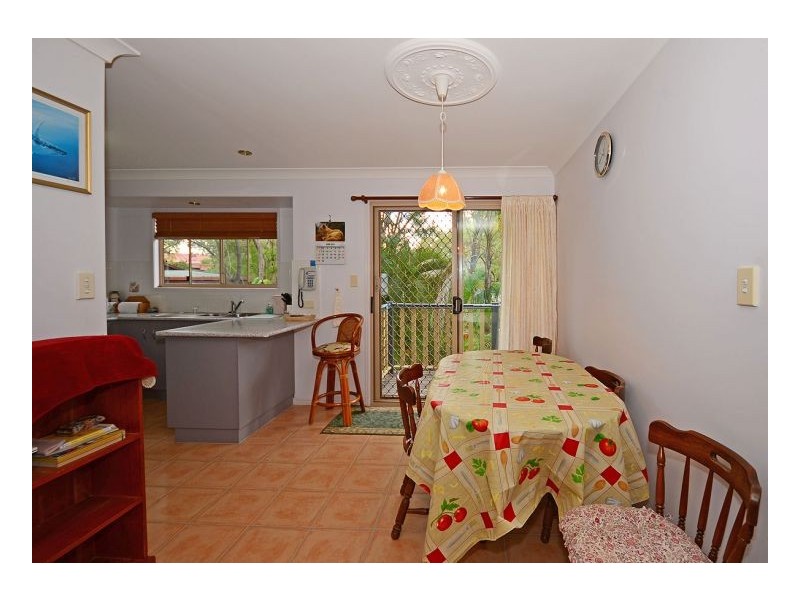 25/415-417 Boat Harbour Drive, Torquay QLD 4655