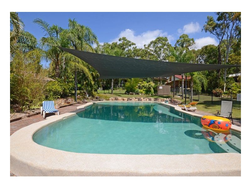 25/415-417 Boat Harbour Drive, Torquay QLD 4655