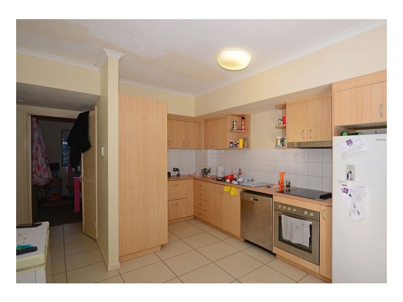 12/70 Main Street, Pialba QLD 4655