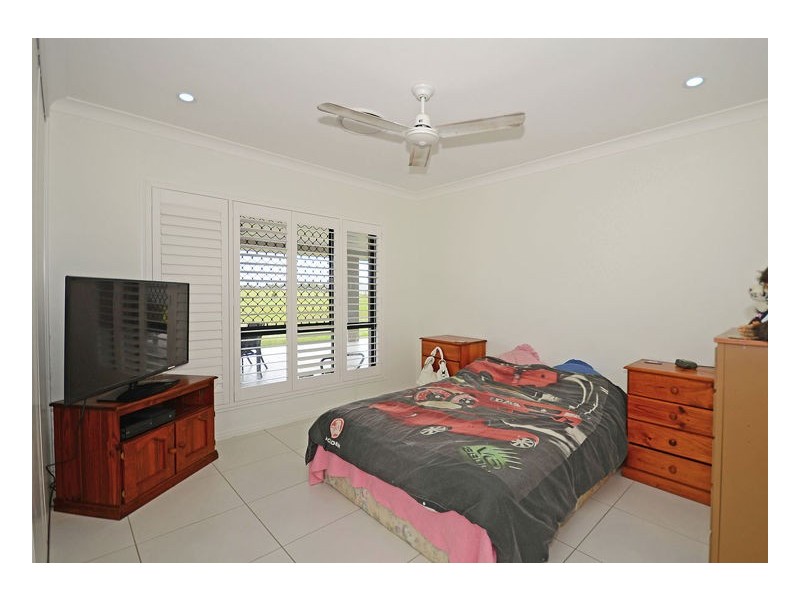 330 Moorabinda Drive, Sunshine Acres QLD 4655