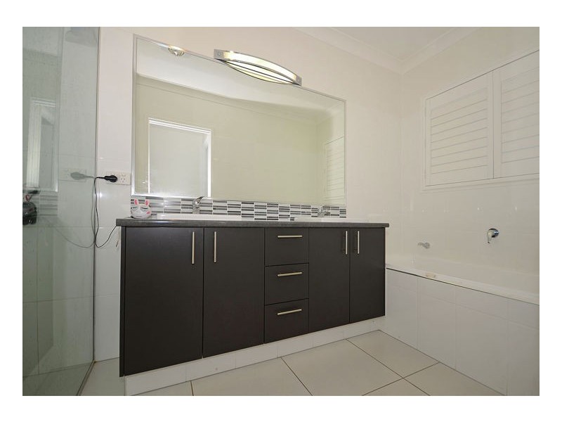330 Moorabinda Drive, Sunshine Acres QLD 4655
