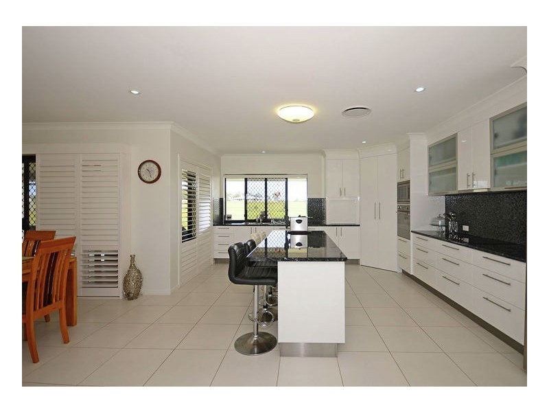 330 Moorabinda Drive, Sunshine Acres QLD 4655
