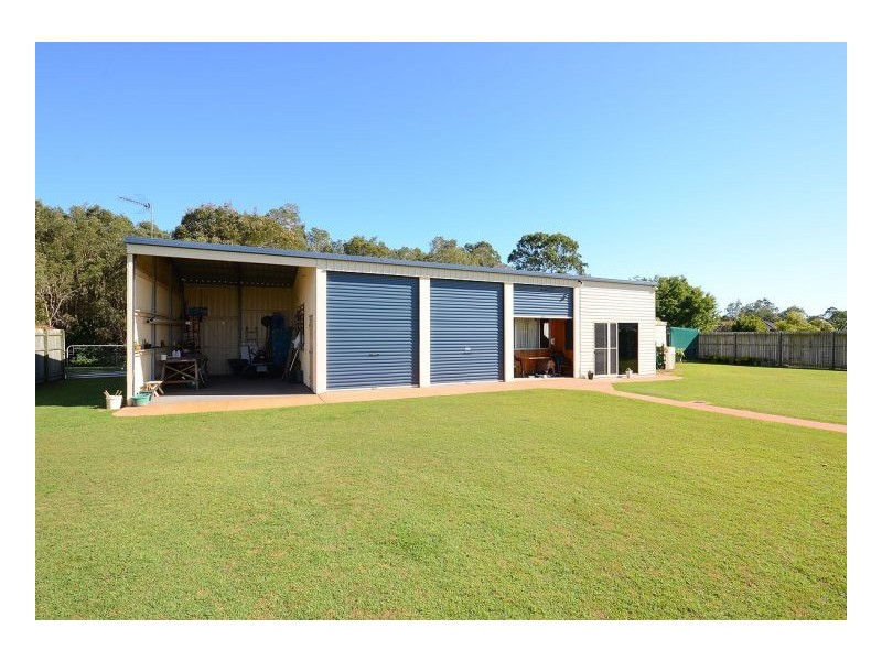 5 Cockateil Court, Dundowran Beach QLD 4655