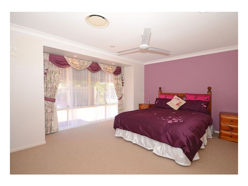 5 Cockateil Court, Dundowran Beach QLD 4655