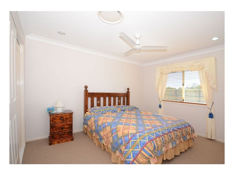 5 Cockateil Court, Dundowran Beach QLD 4655